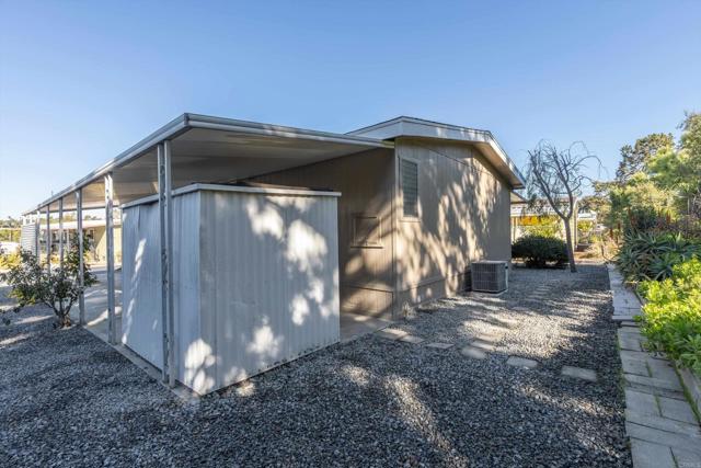 Detail Gallery Image 24 of 37 For 2130 Sunset Dr #55,  Vista,  CA 92081 - 2 Beds | 2 Baths