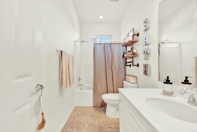 Detail Gallery Image 29 of 64 For 1128 Sage Ln, Vista,  CA 92084 - 4 Beds | 3/1 Baths