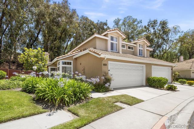 11781 Caminito De Las Missiones, San Diego CA: https://media.crmls.org/mediaz/839385e5-525e-46ea-9367-5bbf7687961e.jpg