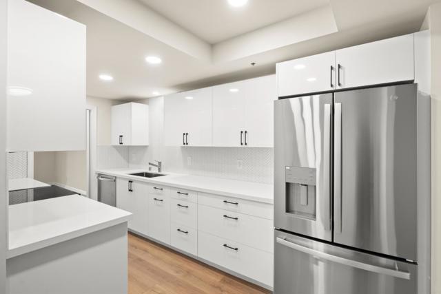 555 Laurel Avenue, San Mateo CA: https://media.crmls.org/mediaz/839571cd-d375-48d2-98b9-9867e6913401.jpg