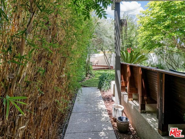 3719 Butler Avenue, Los Angeles CA: https://media.crmls.org/mediaz/83959c7a-ab8e-43d4-88f1-8e8a4d129f0e.jpg