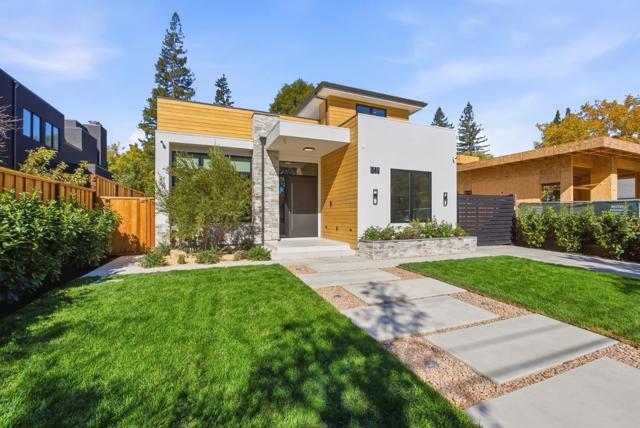 543 Tennyson Avenue, Palo Alto CA: https://media.crmls.org/mediaz/8396216a-d81a-416b-9161-de7e3775966b.jpg
