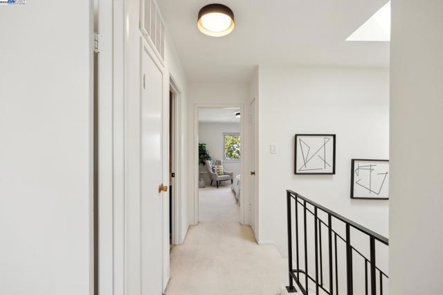 3362 Tonga Ln, Alameda CA: https://media.crmls.org/mediaz/83965ccf-d0ac-4ee7-b114-f19a1b533f8f.jpg