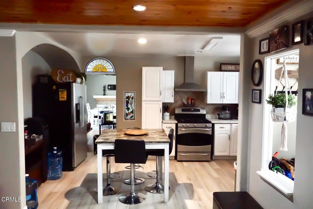 2101 Sweetland Street, Oxnard CA: https://media.crmls.org/mediaz/83967d47-4ec5-41bb-b9bb-0a4a0249b9ff.jpg