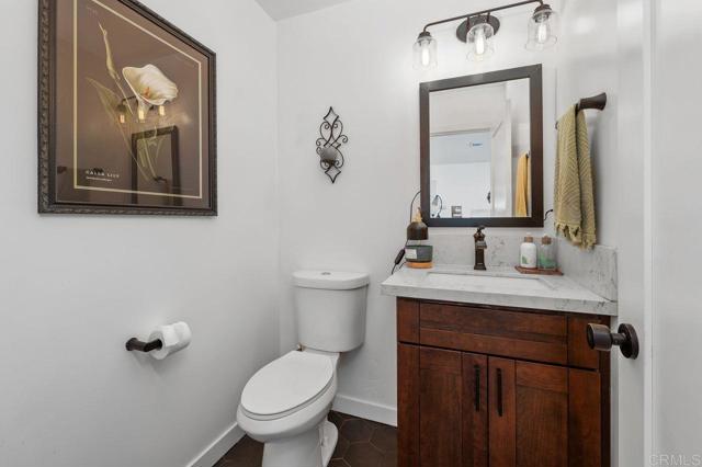 4814 Refugio Avenue, Carlsbad CA: https://media.crmls.org/mediaz/8396d4be-2b4b-4fc9-99f1-405e9a1b0648.jpg