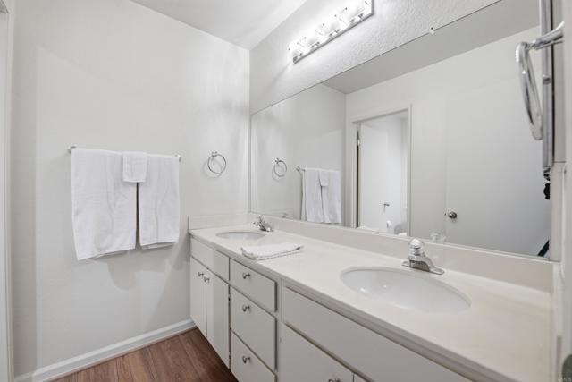 Detail Gallery Image 25 of 36 For 1465 Genoa Dr, Vista,  CA 92081 - 4 Beds | 2/1 Baths