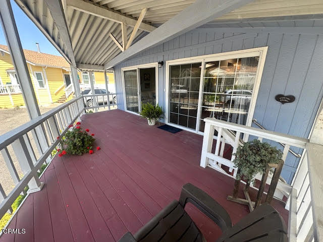 4501 W Channel Islands Boulevard, Oxnard CA: https://media.crmls.org/mediaz/83983baf-b10a-40c2-a0b9-156d50f148b1.jpg