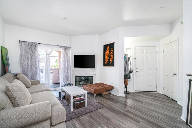 Detail Gallery Image 1 of 1 For 2724 Lake Pointe Dr #238,  Spring Valley,  CA 91977 - 1 Beds | 1 Baths