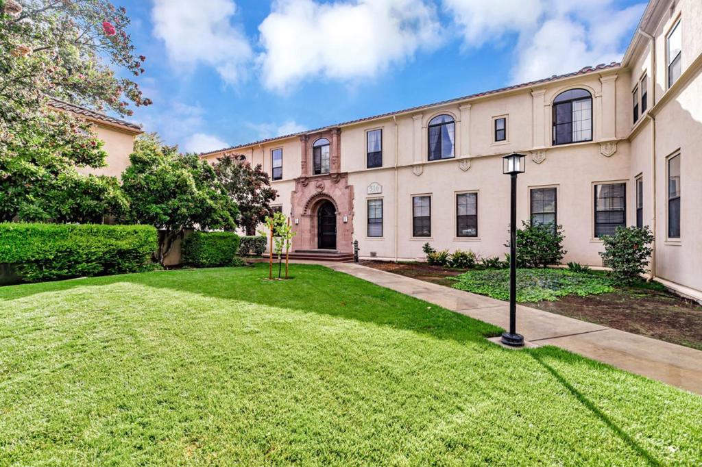 516 Martha Street #101