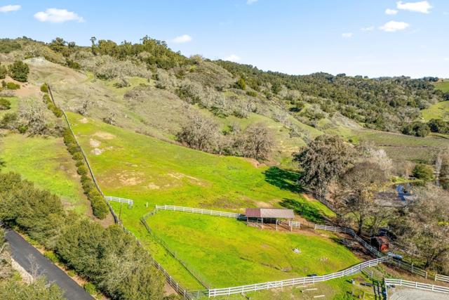 6915 Redwood Retreat Road, Gilroy CA: https://media.crmls.org/mediaz/8399dc39-e7c8-4e31-af90-83ada2ccc3b8.jpg