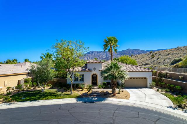 81139 Laguna Court, La Quinta CA: https://media.crmls.org/mediaz/839b42e7-b9b8-44e6-8e38-120071892718.jpg