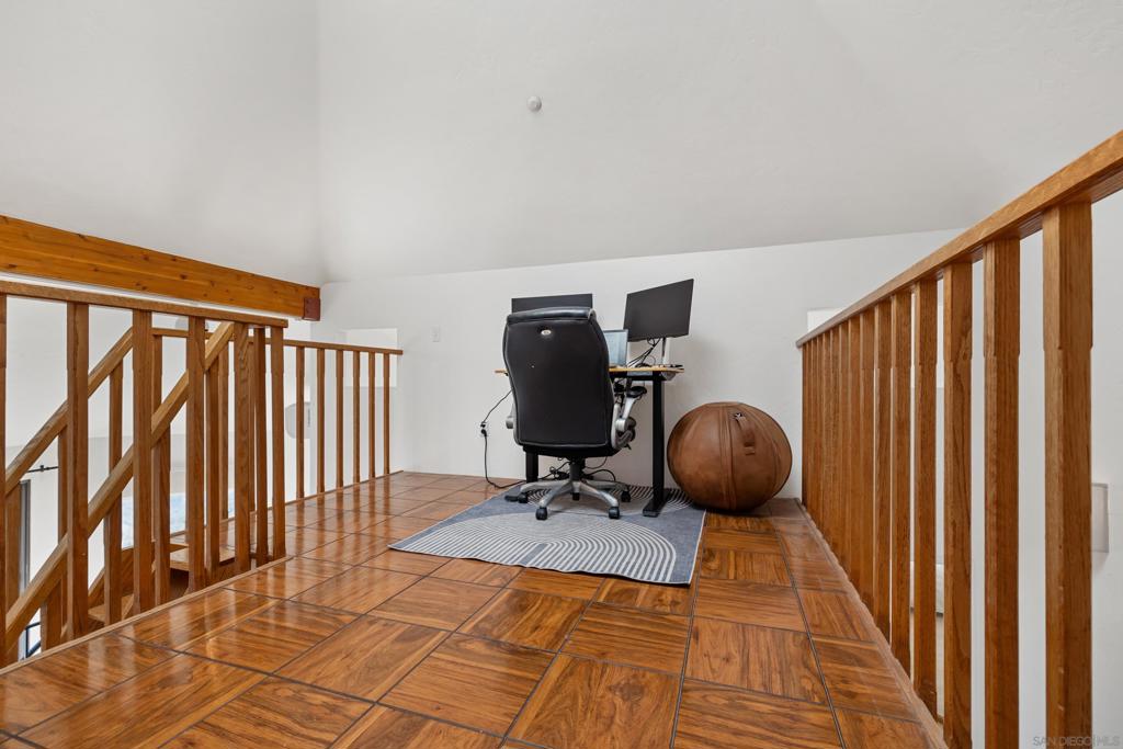 MLS #250043179SD image #36