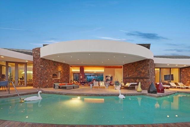 102 Waterford Circle, Rancho Mirage CA: https://media.crmls.org/mediaz/839d429c-a85f-46ab-9711-f0459481894c.jpg