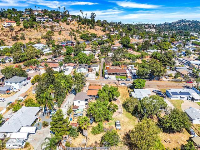 8843 Olive Dr, Spring Valley, California 91977, ,Multi-Family,For Sale,Olive Dr,240023594SD