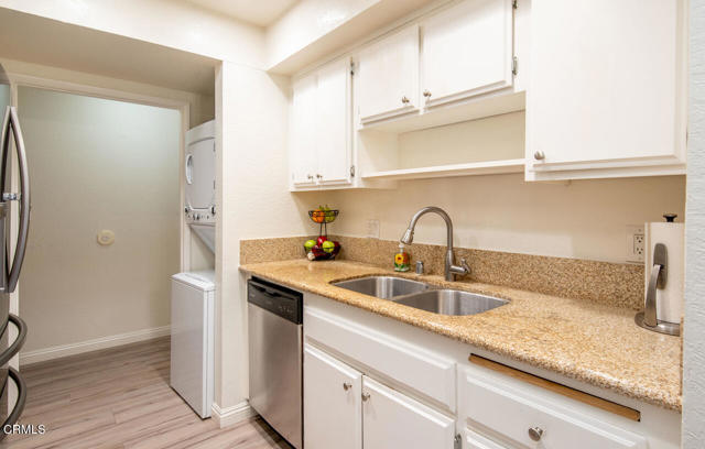 Detail Gallery Image 12 of 59 For 424 Oak St #139,  Glendale,  CA 91204 - 2 Beds | 2 Baths