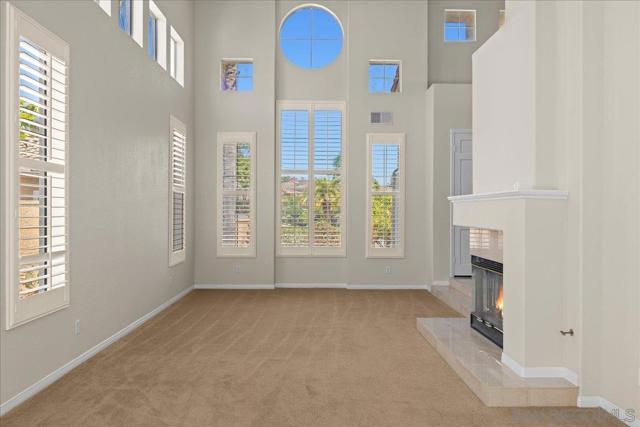 445 De Anza Court, Oceanside CA: https://media.crmls.org/mediaz/83a3992d-16f0-46a3-a368-e69ad2d4a92c.jpg