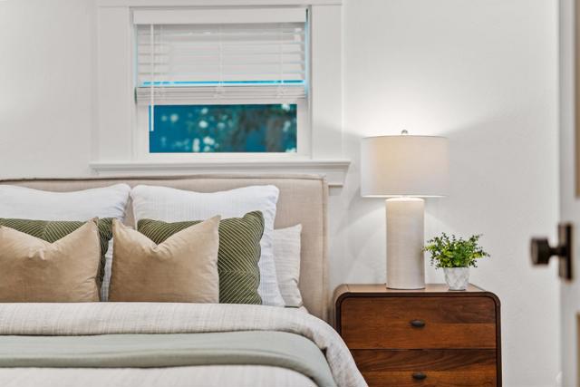 416 S 6th Street, San Jose CA: https://media.crmls.org/mediaz/83a41f08-5a7d-4fee-99df-ecdbee470dae.jpg