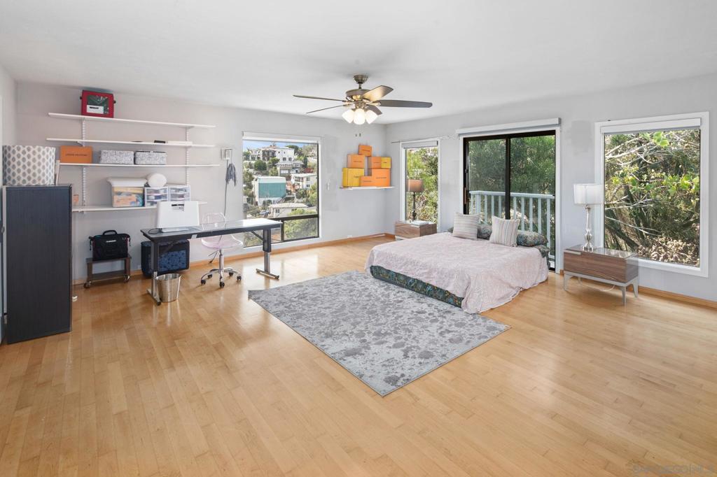 MLS #250032243SD image #26