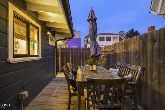 3500 Ocean Drive, Oxnard CA: https://media.crmls.org/mediaz/83a4d913-895a-4fb9-a60d-d2263d3f5f34.jpg