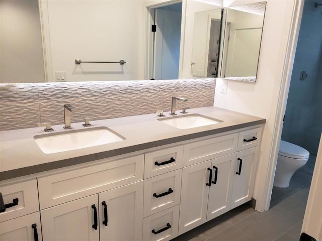 Detail Gallery Image 14 of 46 For 804 & 814 Clark Ave, Encinitas,  CA 92024 - 3 Beds | 2 Baths