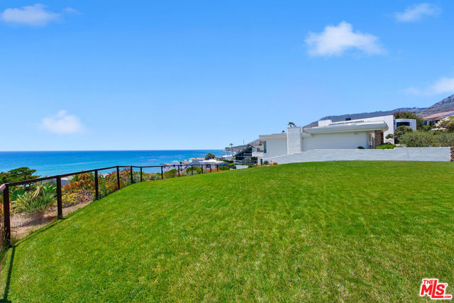 31540 Victoria Point Road, Malibu CA: https://media.crmls.org/mediaz/83a5f49f-186c-4694-a9a7-f89f8d1be04e.jpg