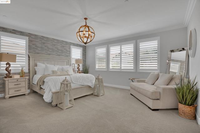 542 Harbor Cove Cir, Discovery Bay CA: https://media.crmls.org/mediaz/83a600b8-c180-4ae3-a2ec-cba153658ce2.jpg