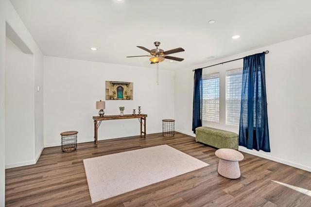 408 RICE Way, Los Banos CA: https://media.crmls.org/mediaz/83a7755e-876c-4f6a-92bc-a3ab190337fc.jpg