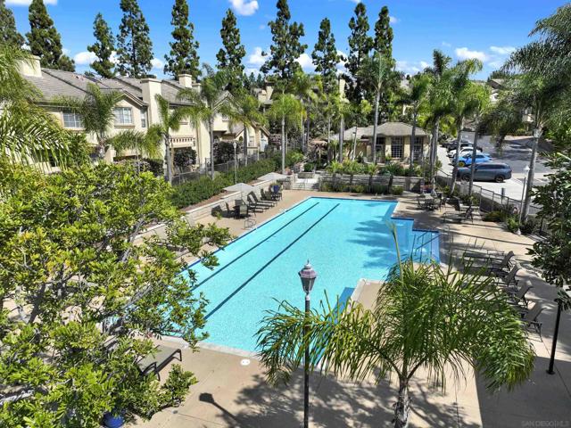 12523 El Camino Real, San Diego CA: https://media.crmls.org/mediaz/83a85899-cc66-45b3-969d-410482a99e35.jpg