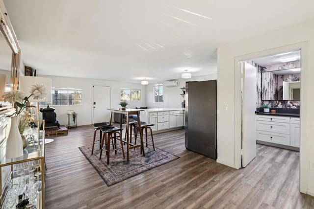 26086 Bear Valley Heights Road, Escondido CA: https://media.crmls.org/mediaz/83aaf30b-2703-4bdf-8980-526302763b48.jpg