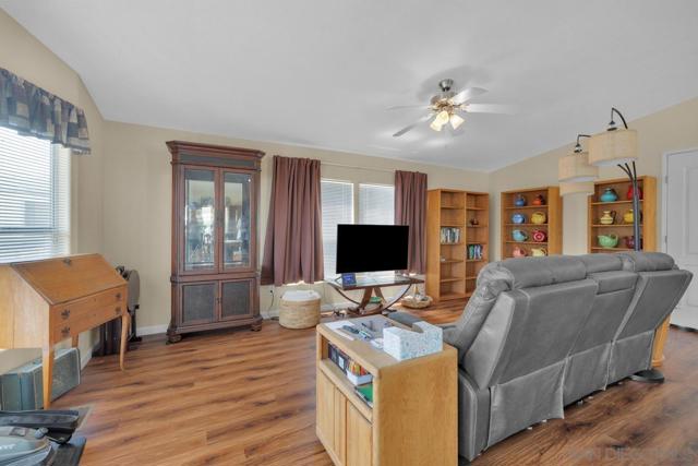 1285 E Washington, El Cajon CA: https://media.crmls.org/mediaz/83ad3762-bdb7-4755-a643-200404653f8d.jpg