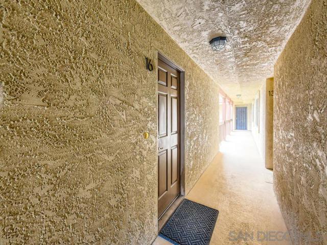 2630 Erie St, San Diego CA: https://media.crmls.org/mediaz/83ad4b73-f099-42d3-9aa1-ad2937f1a621.jpg