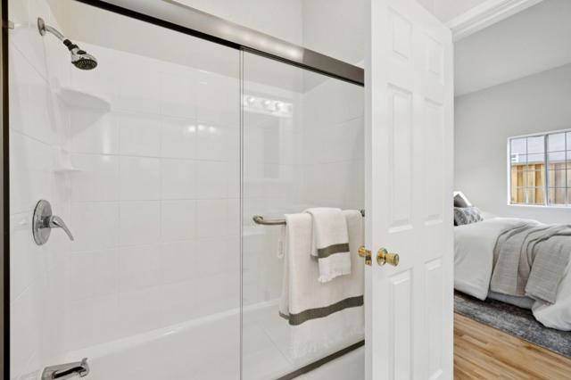 280 College Avenue, Mountain View CA: https://media.crmls.org/mediaz/83ae382e-5aa7-4e7e-b5e4-5b4abfb0d6b9.jpg