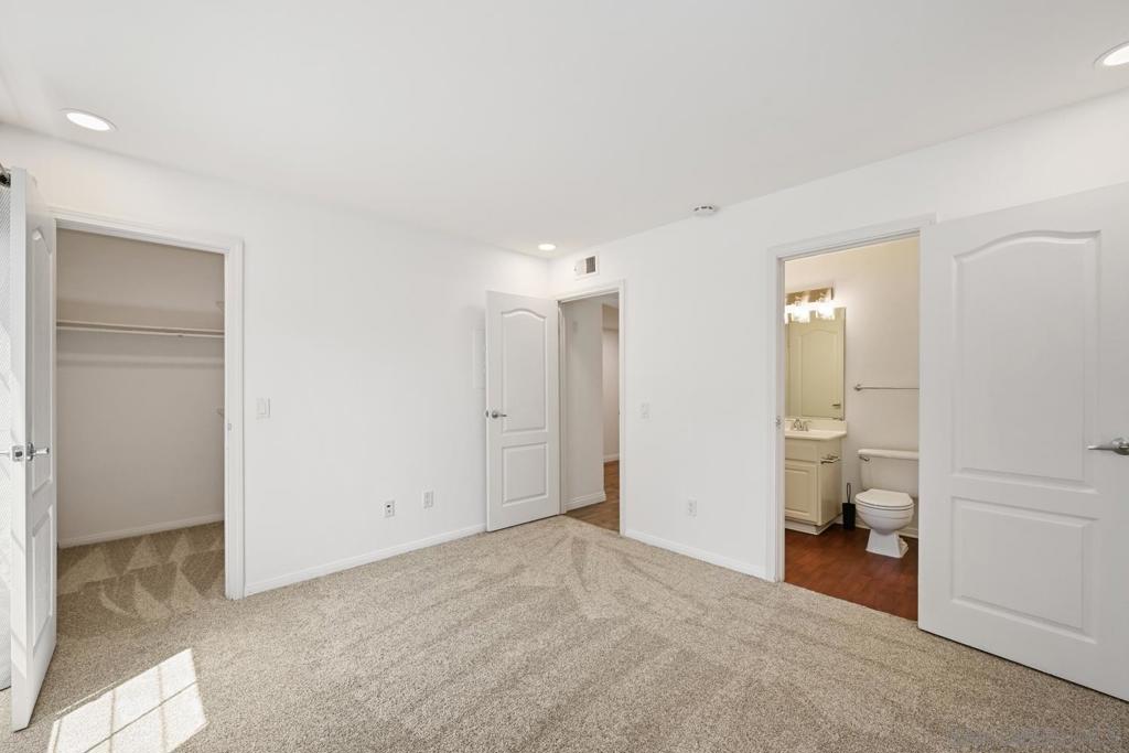 12047 Alta Carmel Ct - photo 13