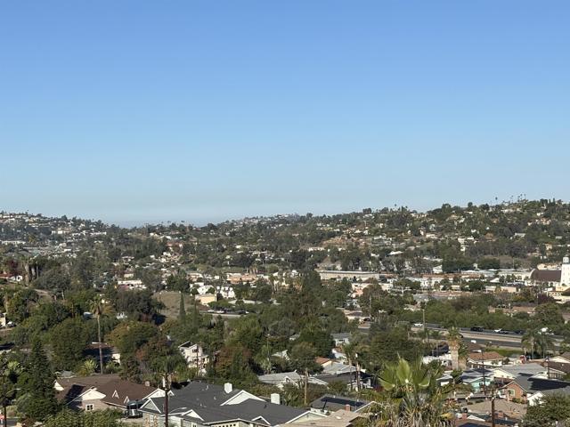 Detail Gallery Image 11 of 12 For 10050 Cristobal Dr, Spring Valley,  CA 91977 - 5 Beds | 2 Baths