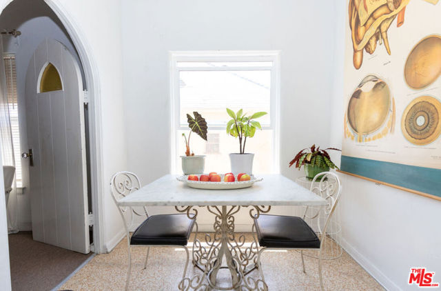 2041 N Vermont Avenue, Los Angeles CA: https://media.crmls.org/mediaz/83b1be1b-616a-4959-b7e1-d58dcf2b04cb.jpg