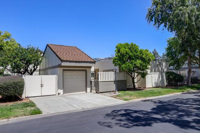 6066 Montgomery, San Jose CA: https://media.crmls.org/mediaz/83b335e1-a644-4ce4-ac20-e5848097396a.jpg