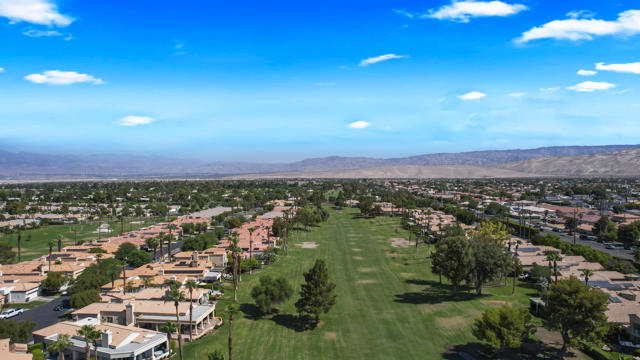 29879 E Trancas Drive, Cathedral City CA: https://media.crmls.org/mediaz/83b5d7fd-b9f6-46cf-a6c0-91880316cc5e.jpg