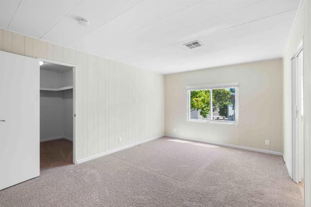 3439 Don Lorenzo Drive, Carlsbad CA: https://media.crmls.org/mediaz/83b5edbb-6464-48ec-ad52-7a73e6c2c1b9.jpg