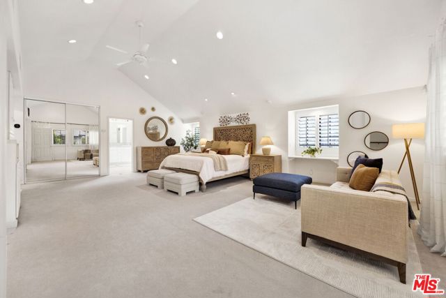 2200 Shenandoah Lane, Glendora CA: https://media.crmls.org/mediaz/83b64606-52d8-4ff5-9888-05af533b95a9.jpg