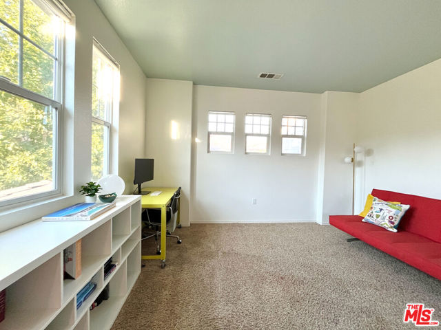 16414 W Nicklaus Drive,  CA: https://media.crmls.org/mediaz/83b6474a-ec83-4a7f-bfa8-7c7d2f717127.jpg