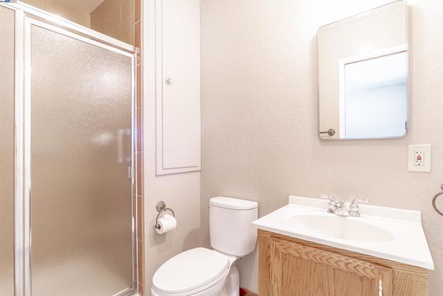 14510 Locust St, San Leandro CA: https://media.crmls.org/mediaz/83b6bd42-9569-490d-a242-ab08490fafad.jpg