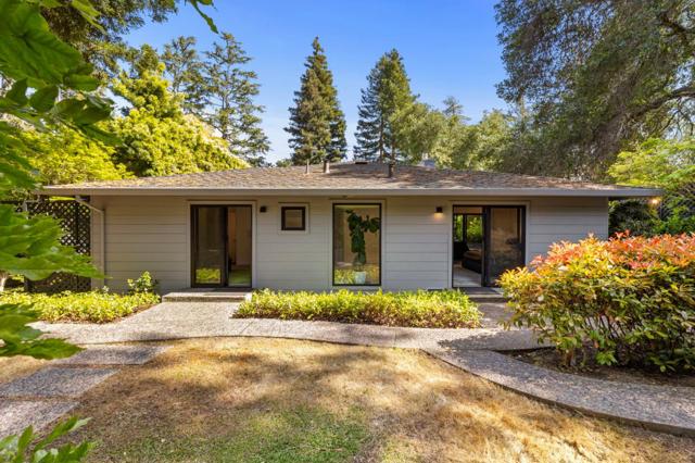 244 Roblar Avenue, Hillsborough CA: https://media.crmls.org/mediaz/83b70399-ae43-47c7-9504-ec353756d666.jpg