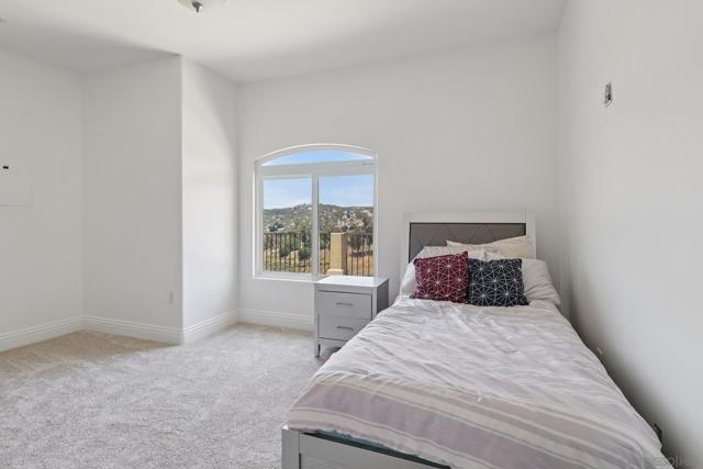 19075 Caesar Drive, Ramona CA: https://media.crmls.org/mediaz/83b762f3-c7a7-49c1-bcd1-0a6c7e816591.jpg