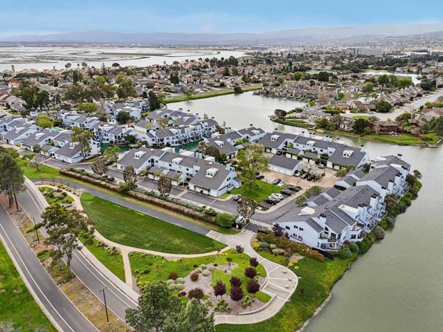 52 Cape Hatteras Court, Redwood City CA: https://media.crmls.org/mediaz/83bb32d1-3936-48c3-896d-eb5d533d06fd.jpg