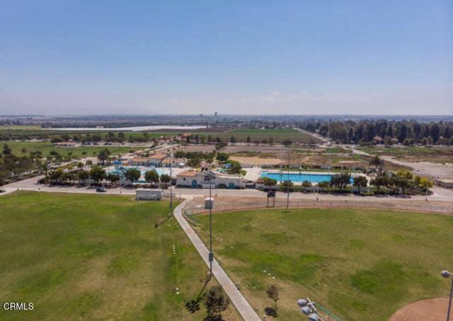 1501 Raccoon Court, Ventura CA: https://media.crmls.org/mediaz/83bb3cfc-29dd-4b15-a8d3-63fb48c3d3f1.jpg