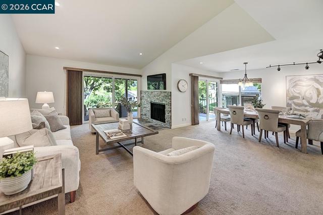 Image 3 of 58 For 925 Terra California Dr  6