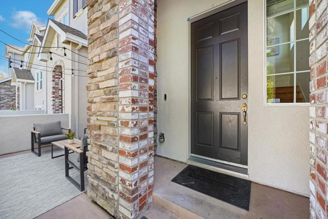 581 Monterey Terrace, Sunnyvale CA: https://media.crmls.org/mediaz/83bdf634-71a0-4162-959a-ef1ea056acc4.jpg