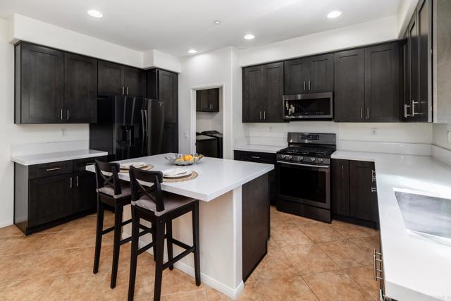 357 Borden Rd, San Marcos CA: https://media.crmls.org/mediaz/83be5723-c32a-4ec7-868f-38b3f9ba7f52.jpg