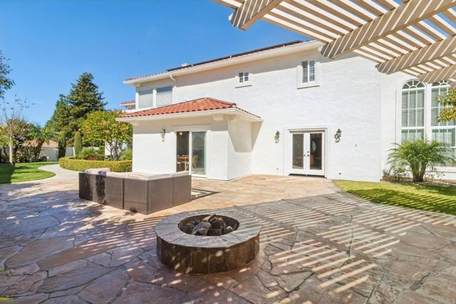 Detail Gallery Image 37 of 48 For 2535 San Clemente Ave, Vista,  CA 92084 - 4 Beds | 4 Baths