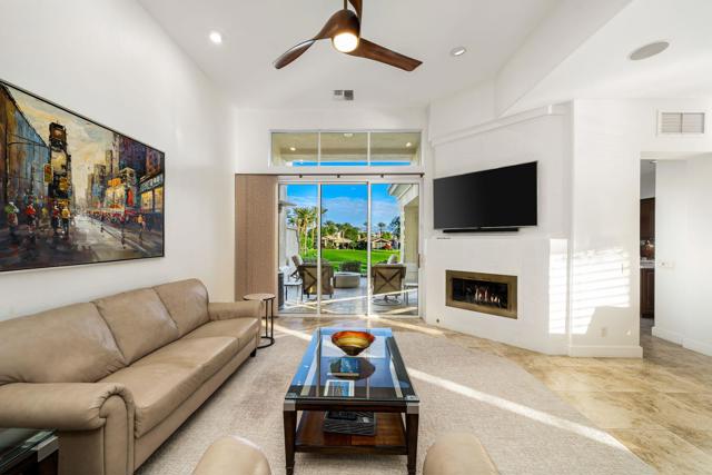 416 Desert Holly Drive, Palm Desert CA: https://media.crmls.org/mediaz/83bebef5-f3ee-4ef0-9d68-ea7ecdbac3f6.jpg